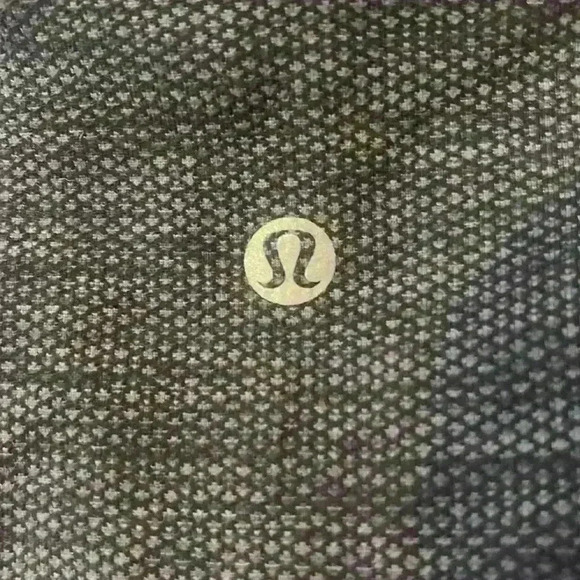 Lululemon High Rise Gray Pattern leggings size 4 - Picture 3 of 5